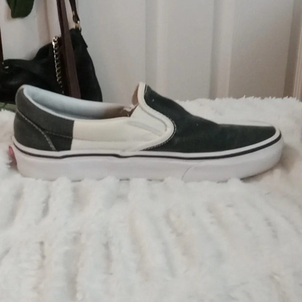 Vans black & white block slip-ons - Picture 6 of 10